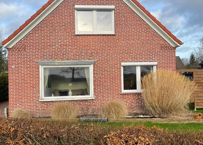 Wohnhaus In Luetetsburg