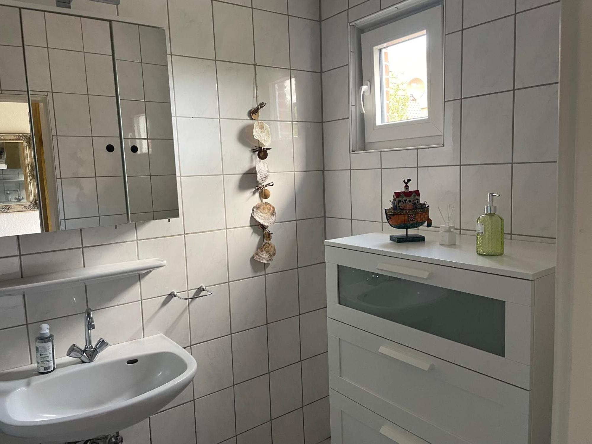 Wohnhaus In Luetetsburg Holiday home Lutetsburg