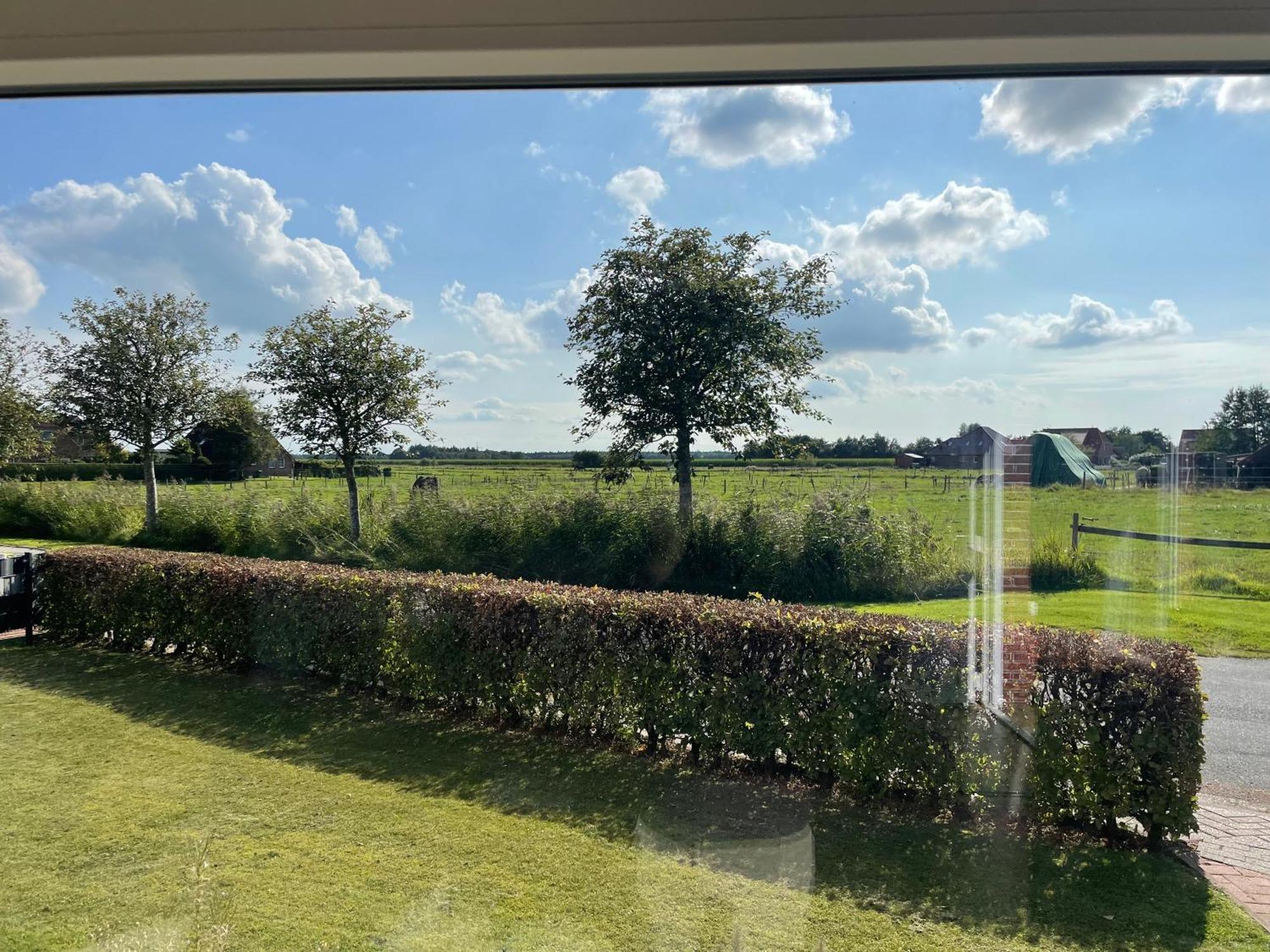 Wohnhaus In Luetetsburg Holiday home